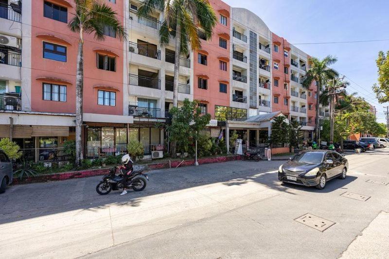 Airport Express Hostel E-527, 2 Minutes To Airport,Fast Wifi, Free Netflix Lapu-Lapu City Exterior photo